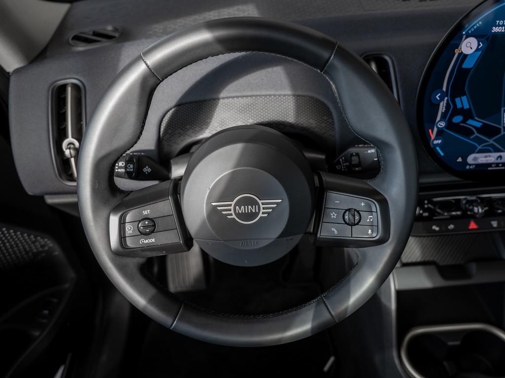 MINI Countryman E Essential Trim LED NAVI PDC KLIMA
