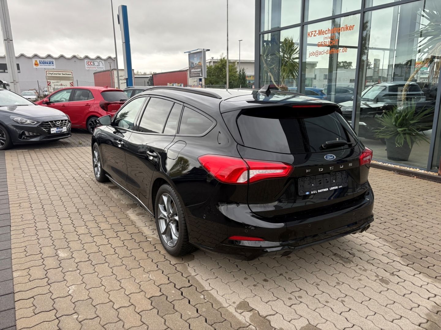 Fahrzeugabbildung Ford Focus Turnier ST-Line SpurhalteASS Kamera Navi
