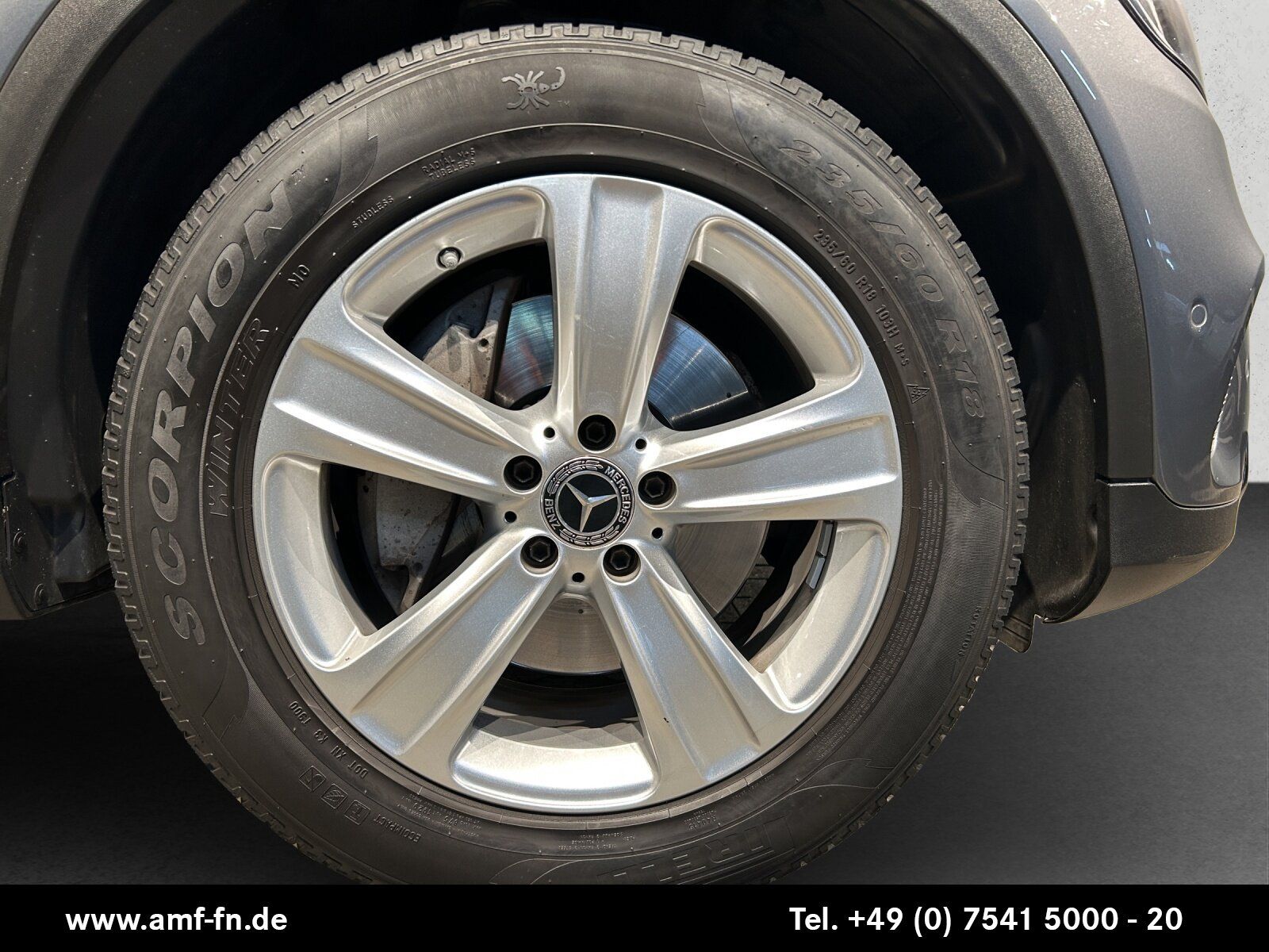 GLC 200 4MATIC AMG-LINE AHK PANO KESSY DISTR RFK