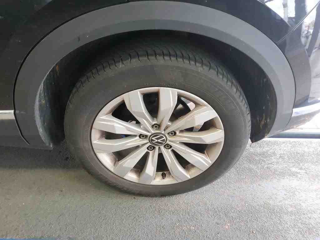 Fahrzeugabbildung Volkswagen T-Roc Sport TSI *Navi*ACC*LED*PDC*Standhzg*DAB*