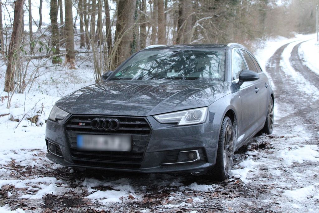 Image of Audi A4