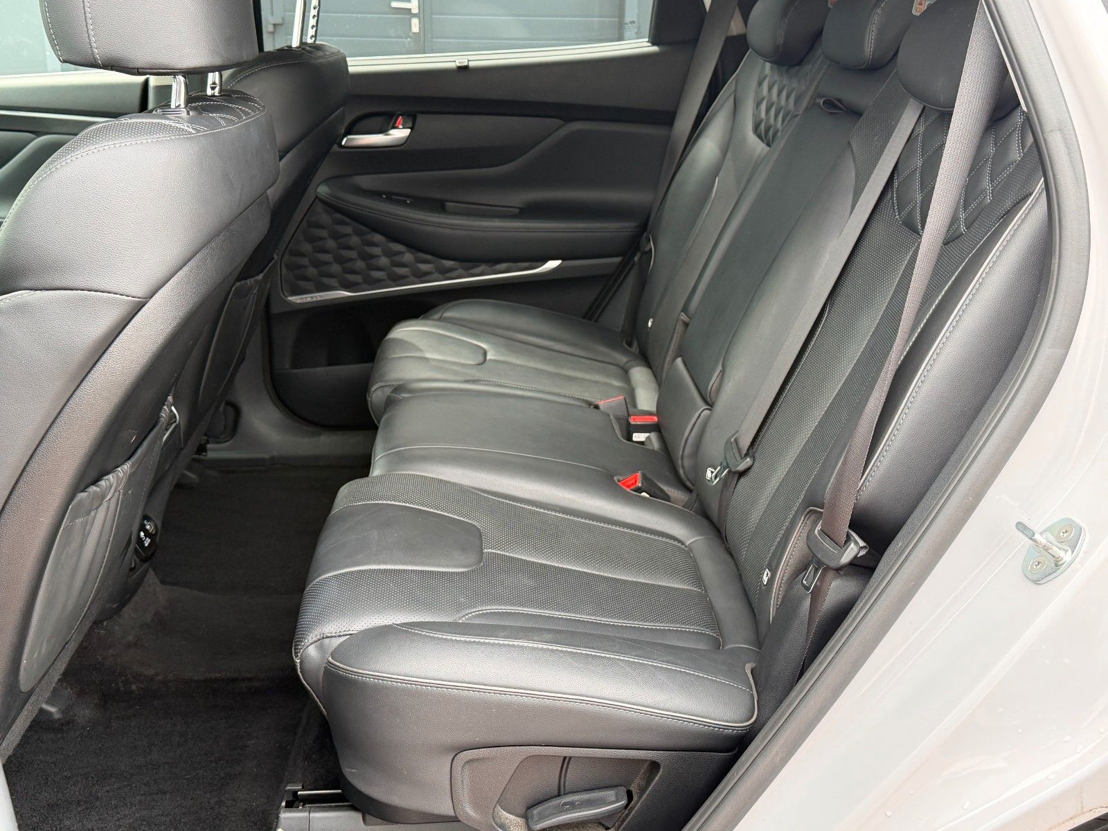 Fahrzeugabbildung Hyundai SANTA FE 1.6 T-GDI Plug-In-Hybrid Prime *ACC*360