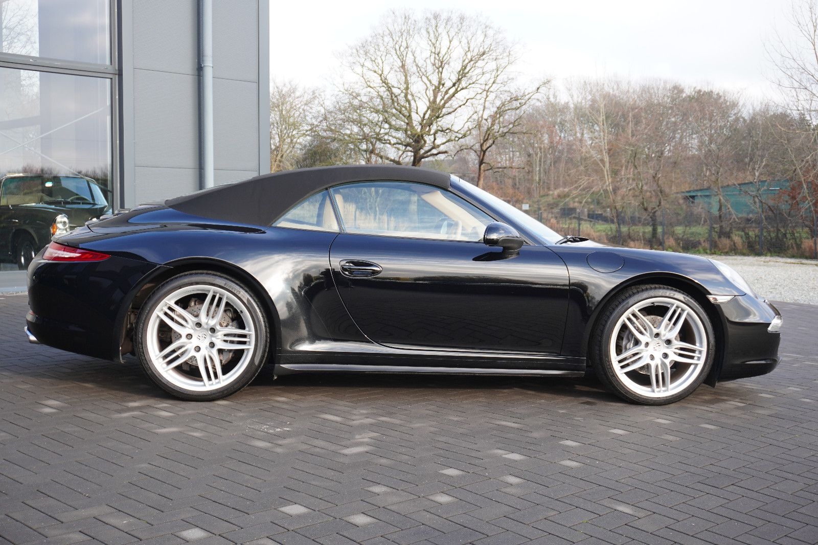 Fahrzeugabbildung Porsche 991 Carrera 4 Cabriolet
