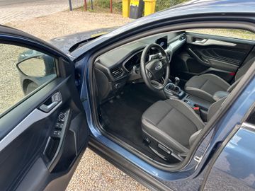 Ford Focus - 7