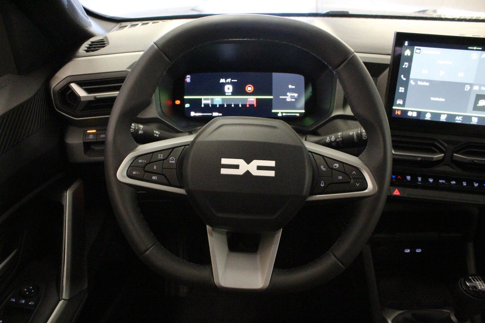 Fahrzeugabbildung Dacia Bigster TCe 140 Journey *Winter-Plus-Paket*