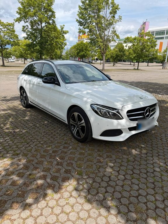 Image of Mercedes-Benz C 220