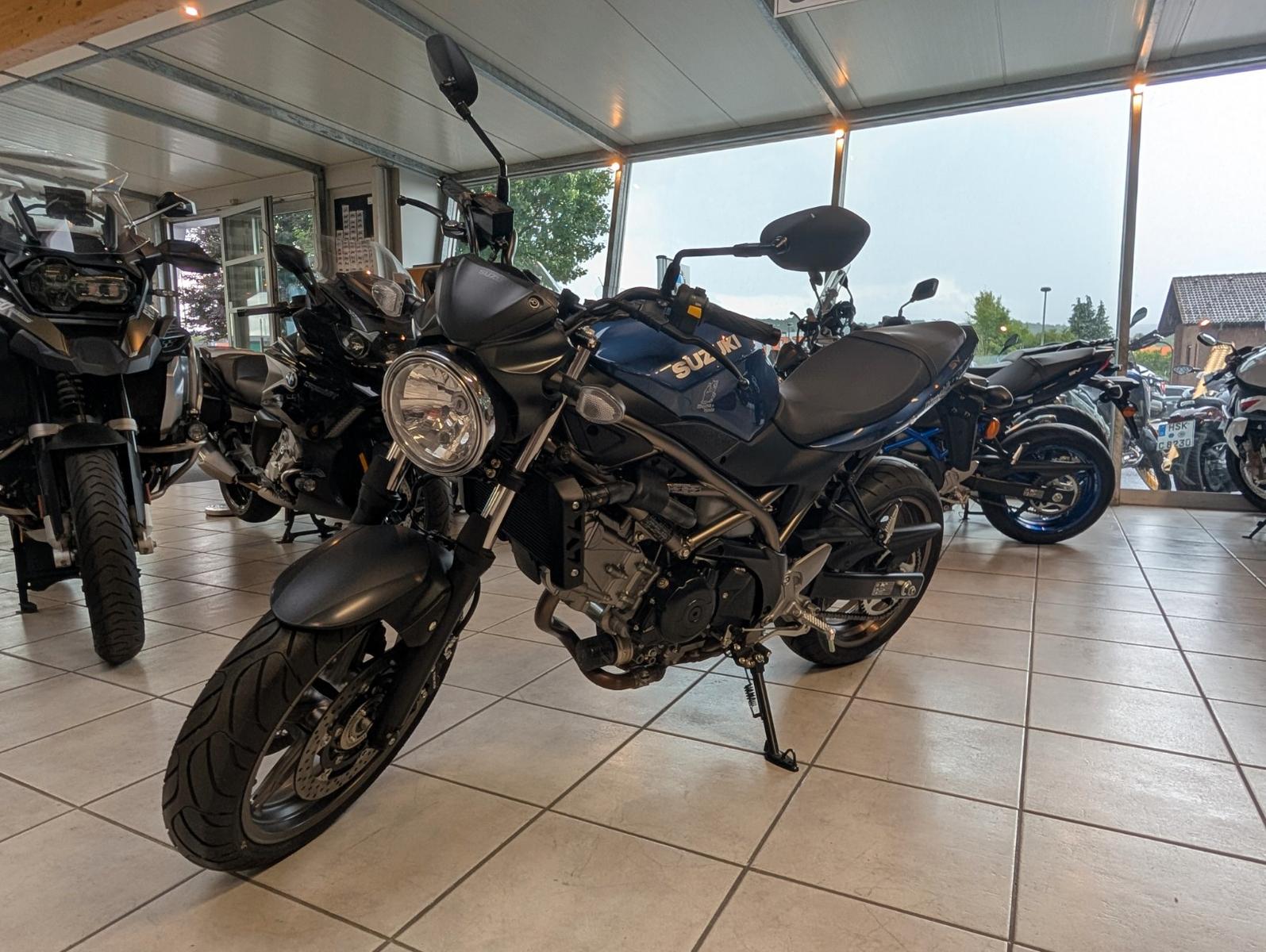 Suzuki SV650