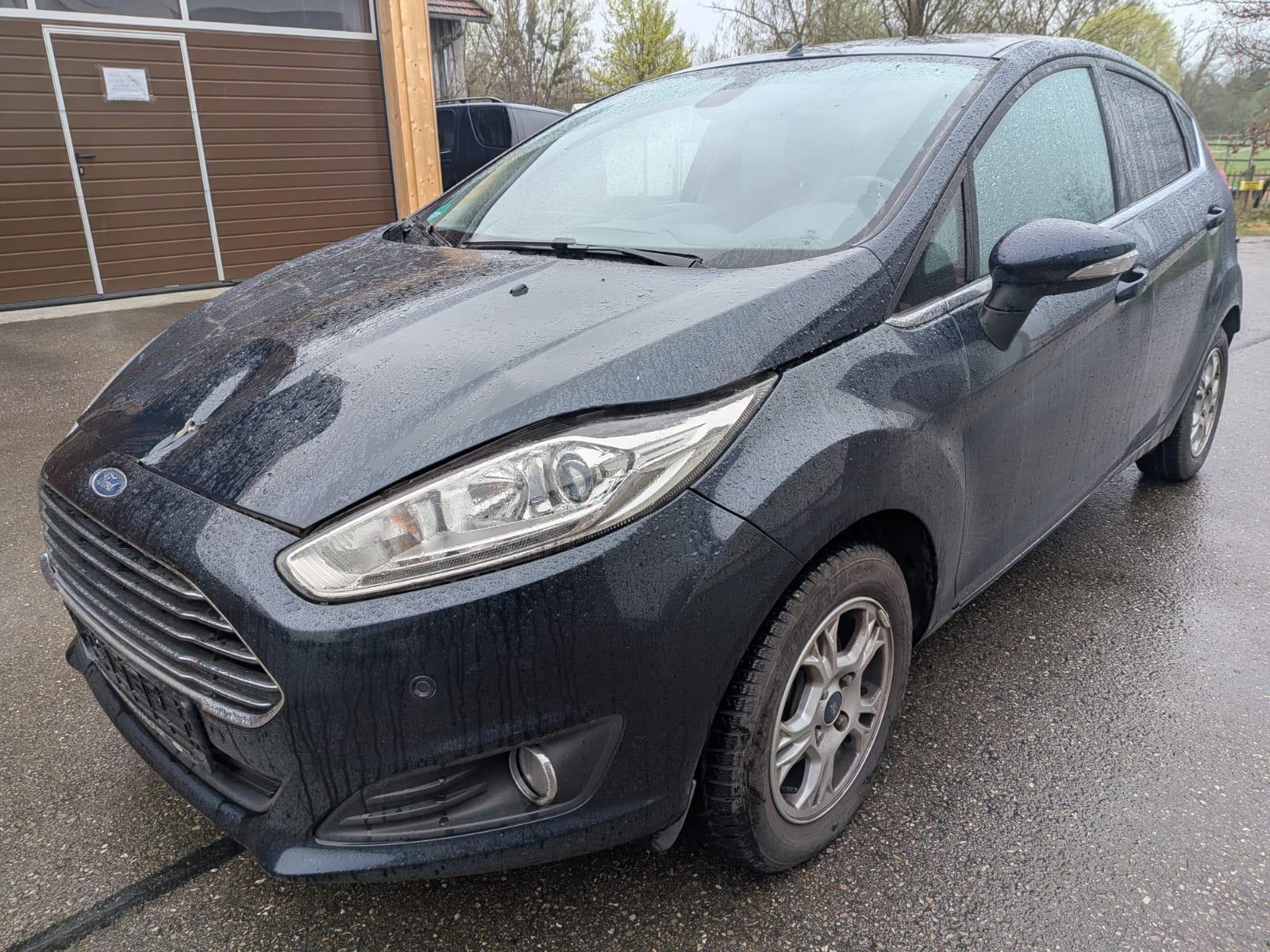 Ford Fiesta 1,0 EcoBoost 74kW Titanium Modell 2017 !