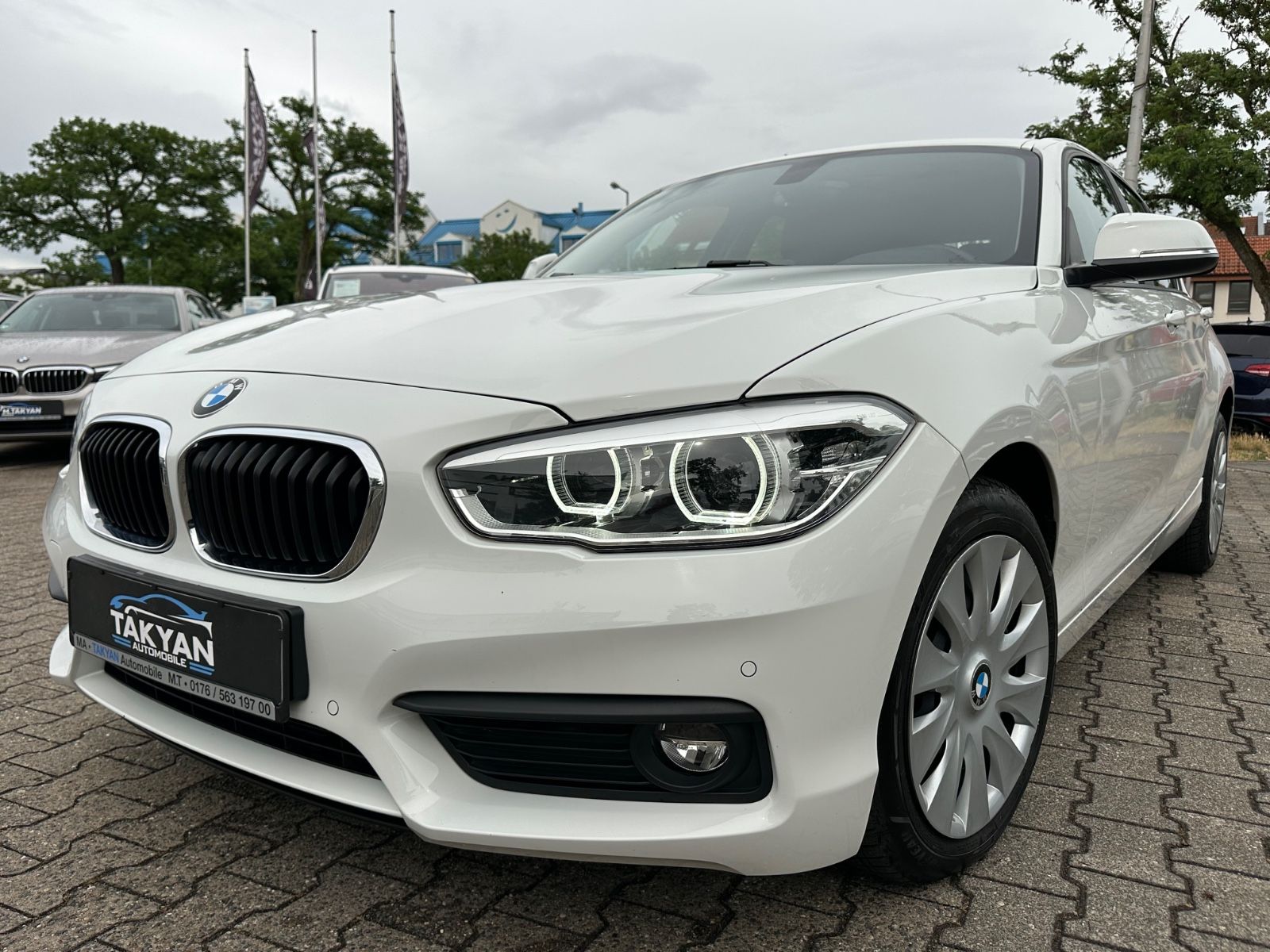 BMW 118