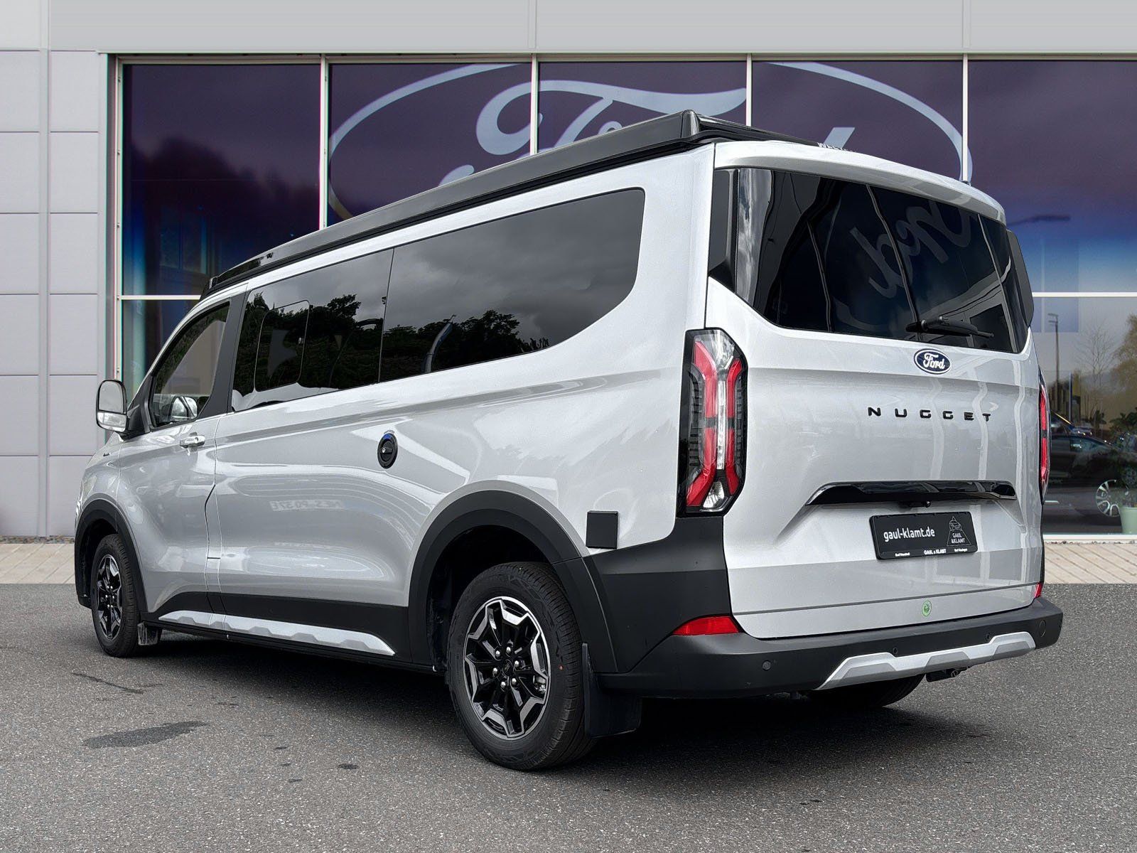 Fahrzeugabbildung Ford Transit Custom 320 L2 Motorcaravan Nugget Activ