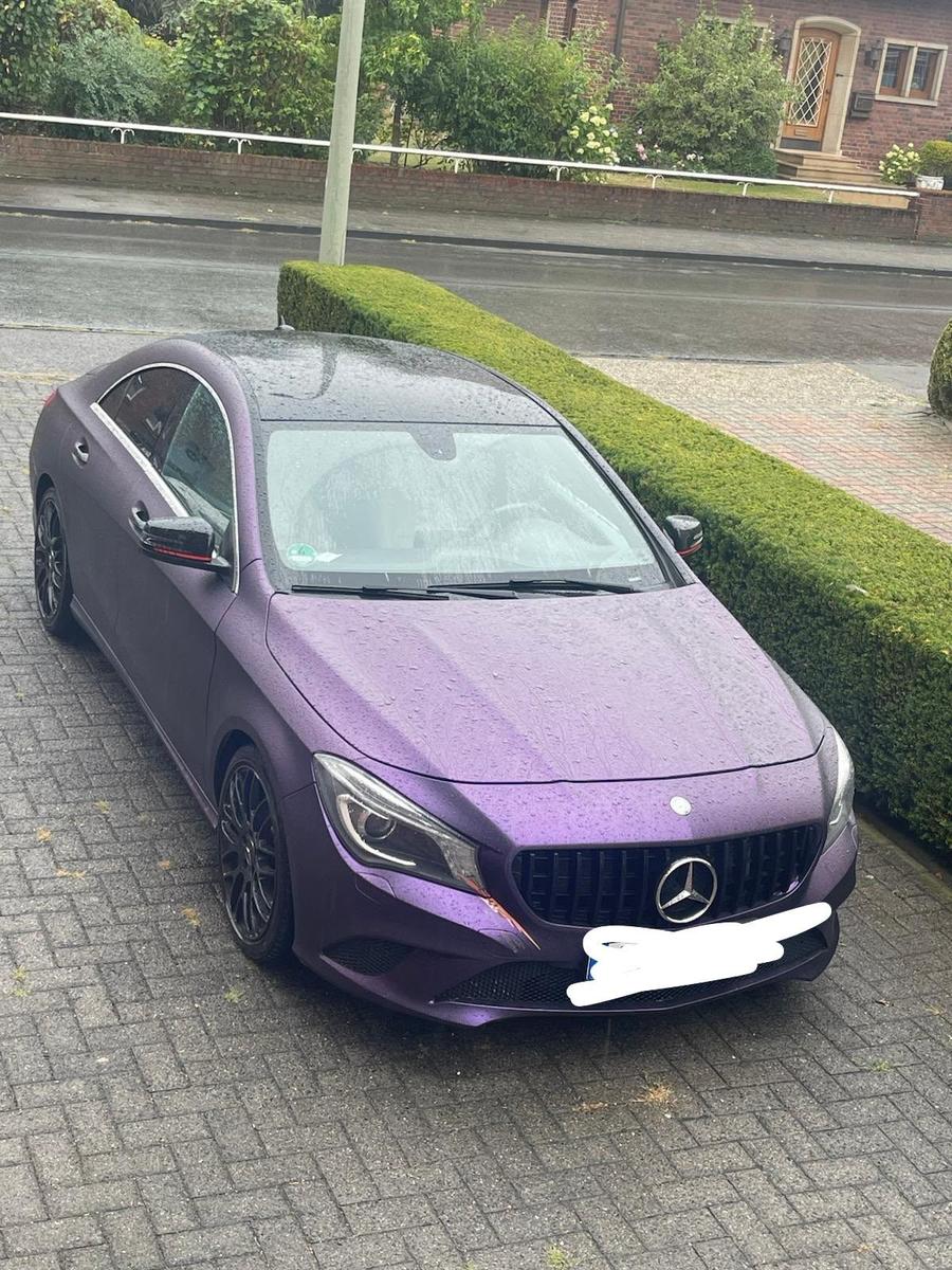 Mercedes-Benz CLA 180