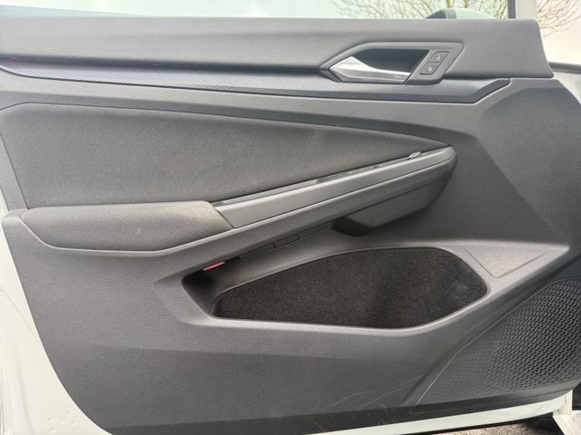 Golf 8 VIII United 2.0 TDI AHK-klappbar Navi ACC