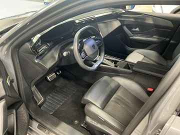 Peugeot 408 - 6