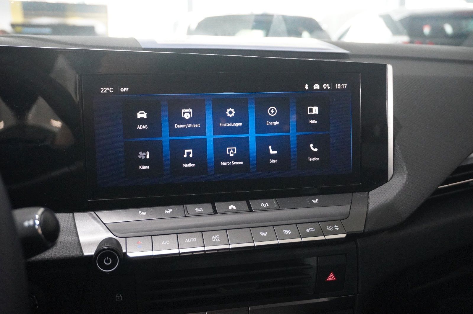Fahrzeugabbildung Opel Astra L Lim. 1.6 HYBRID BUSINESS NAVI/LED/KAMERA