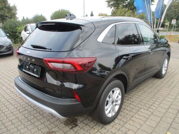 Ford Kuga Titanium 137KW 5 J. Garantie  150000 AUTOM.