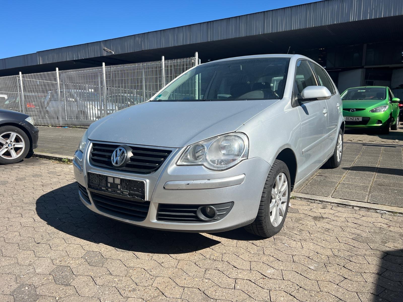 Volkswagen Polo 1.4   TÜV 11/27