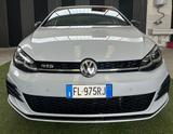 Volkswagen Golf 2.0 TDI DSG 5p. Highline BlueMot - Volkswagen Golf: 5tdi