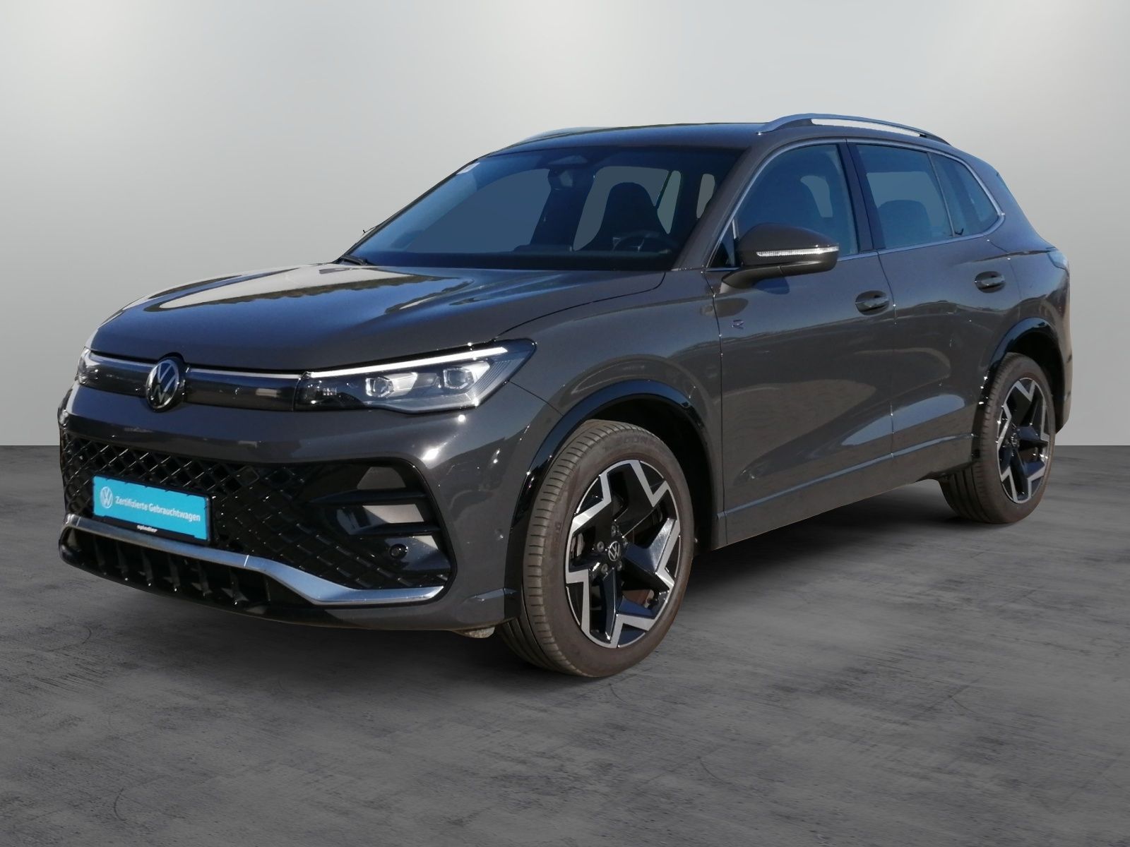 Volkswagen Tiguan R-Line 2.0 TDI DSG Navi CarPlay LED foto 2