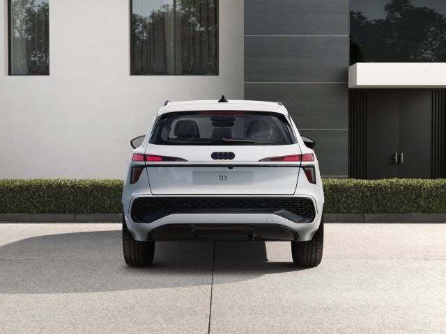 Audi Q3 SUV e-hybrid 200 kW S tronic imagem 3