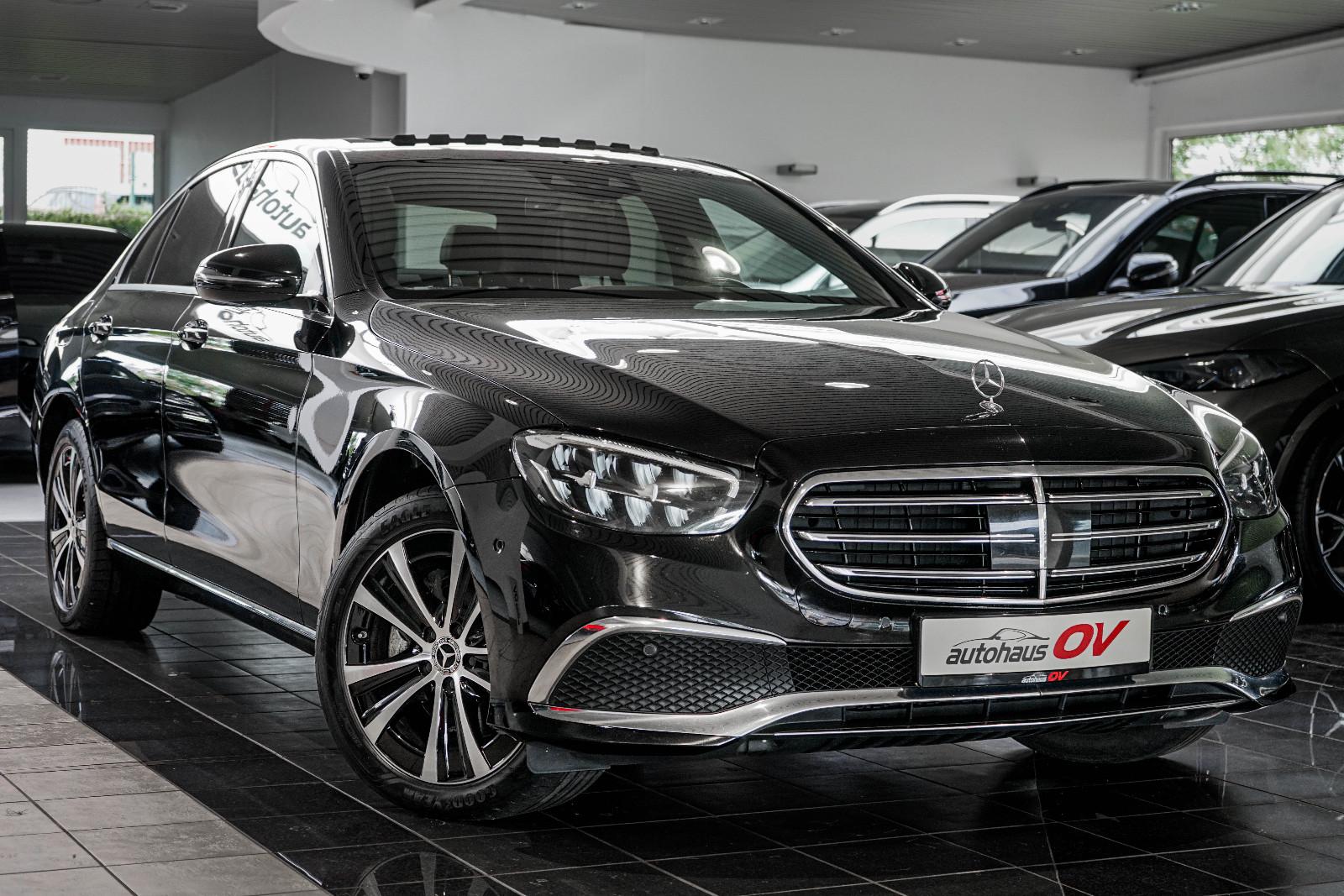 Mercedes-Benz E 220d 4M*Exclusiv*Head*Distro*Massage*EgSD*AHG*