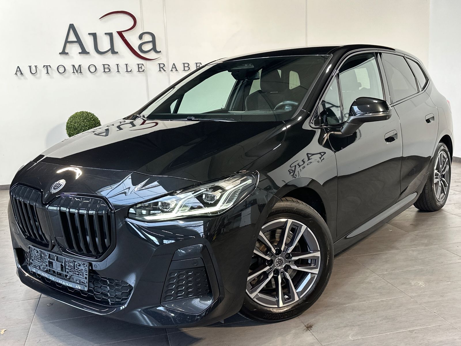 2023 BMW 223