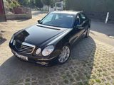 Mercedes-Benz E 280 4MATIC Avantgarde - Mercedes-Benz E 280: 4matic
