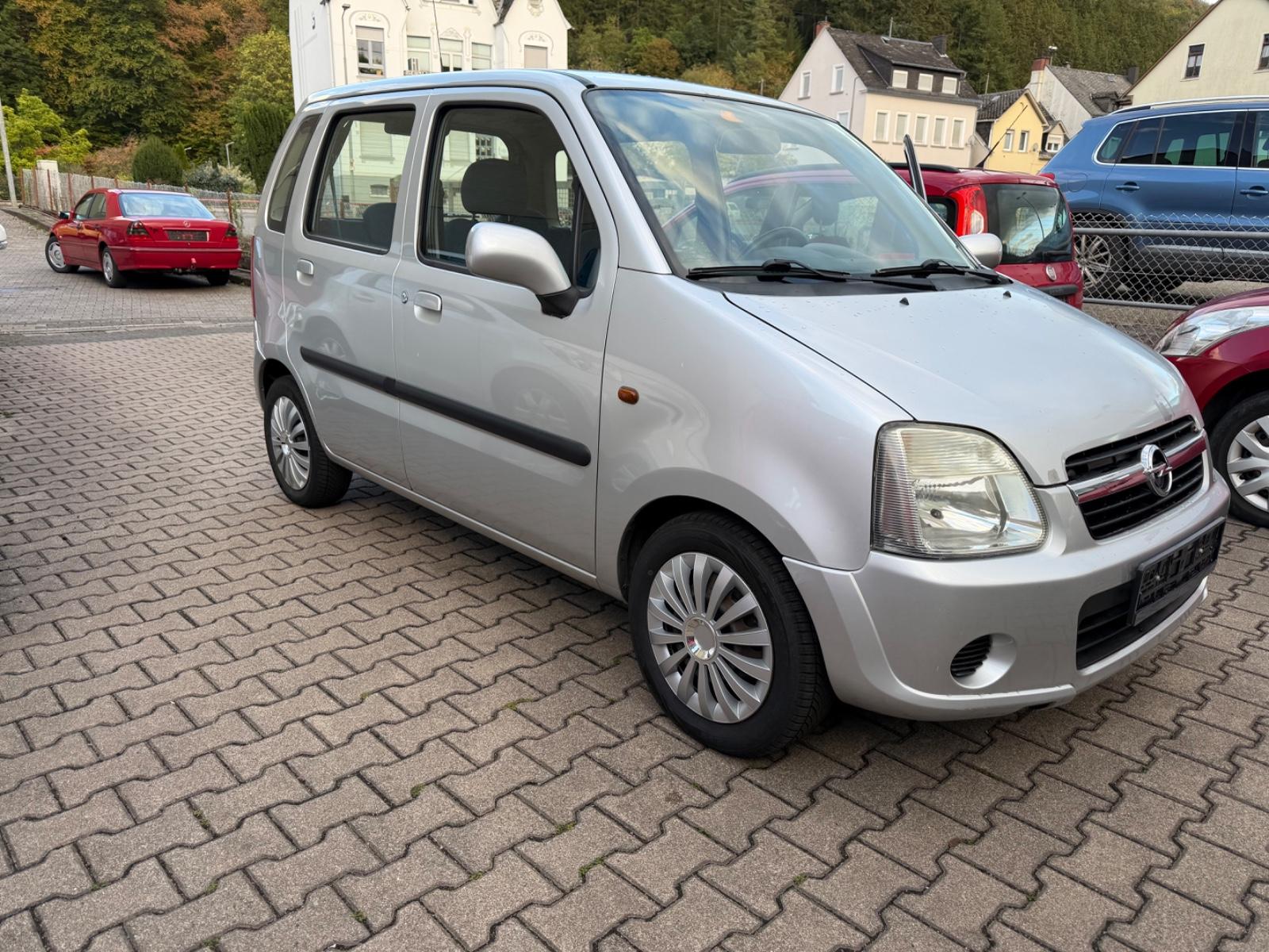 Opel Agila
