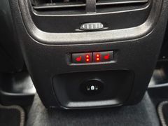 FORD Kuga PHEV Vignale 225 PS #AHK #LEDER #B&O FORD Kuga PHEV Vignale 225 PS #AHK #LEDER #B&O