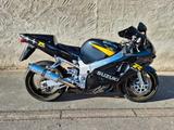 Suzuki GSX-R 600 - SUZUKI SCHWARZ GSX R 600