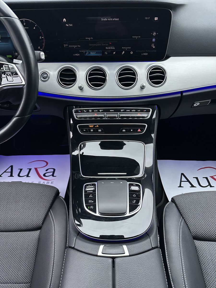 Fahrzeugabbildung Mercedes-Benz E 220d T Avantgarde NAV+LED+AHK+BURMESTER+KAM+VC