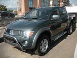 Mitsubishi L200 2.5 DI-D/136CV Double Cab Intens - Mitsubishi L200: 2.5