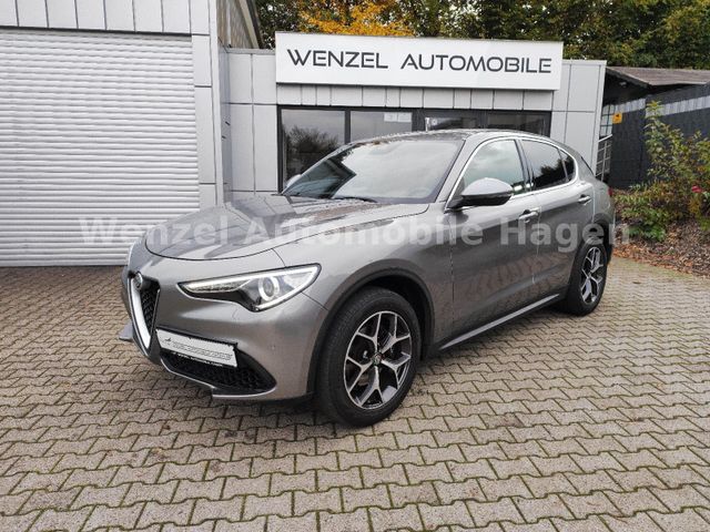 Alfa Romeo Stelvio Super Q4 *Sportpaket*SH*PDC*KAM*280PS*