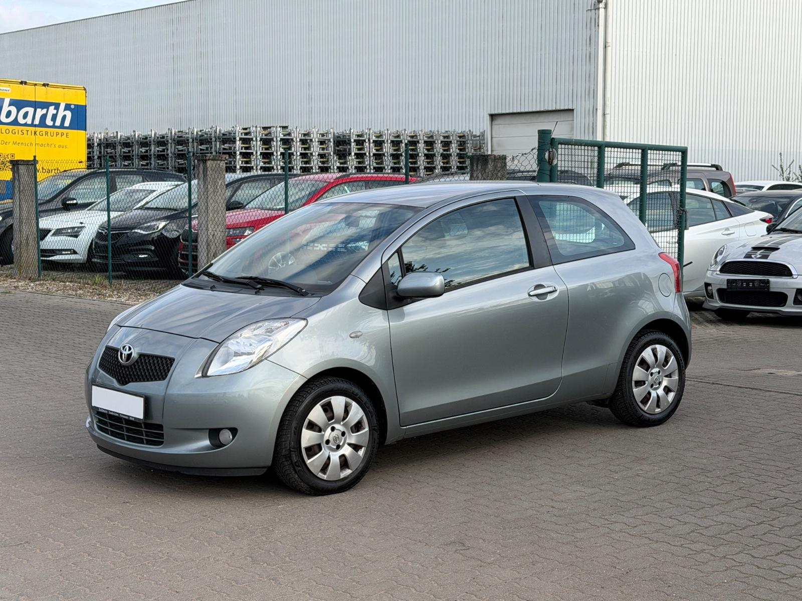 Toyota Yaris Sol/KLIMA/MFL/EFH/