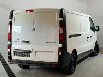 Renault Trafic - 11