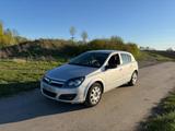 Opel Astra 1.6 Twinport Edition Plus Edition Plus - Opel Astra: Edition Plus