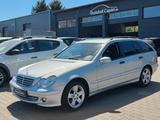 Mercedes-Benz C 180 T Kompressor/Automatik/wenig km/Eu4/3.Ha/ - Mercedes-Benz C 180 aus 2006: Kompressor