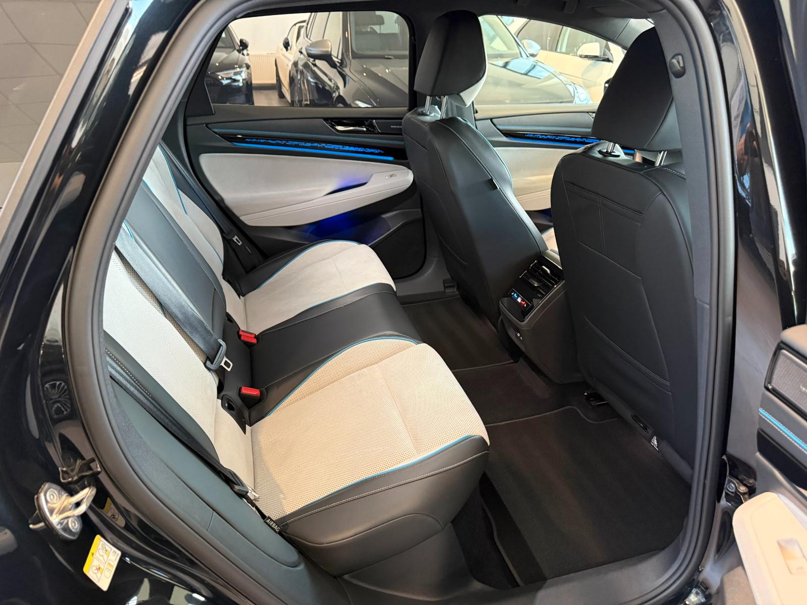 Volkswagen ID.7 Pro IQ-LIGHT/ACC/DCC/360°/El.HECK/H&K