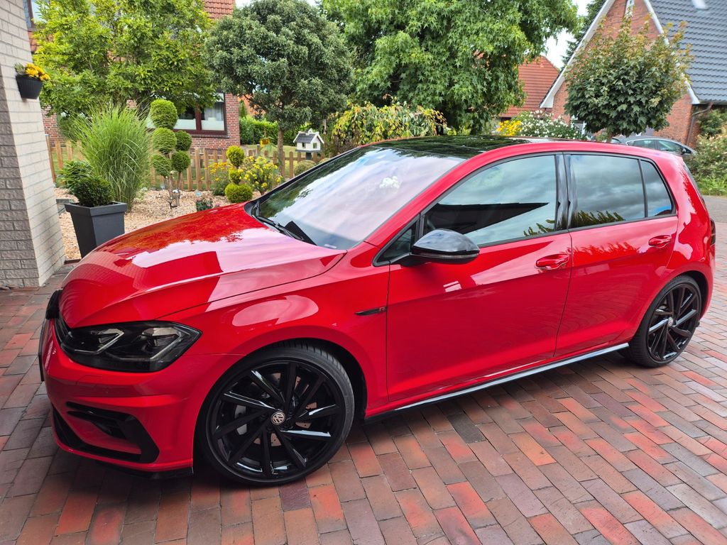 Image of Volkswagen Golf