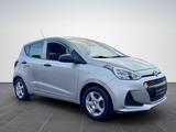 Hyundai i10 Classic**Navi**Nur 17.000km** - Hyundai i10 Gebrauchtwagen in Köln