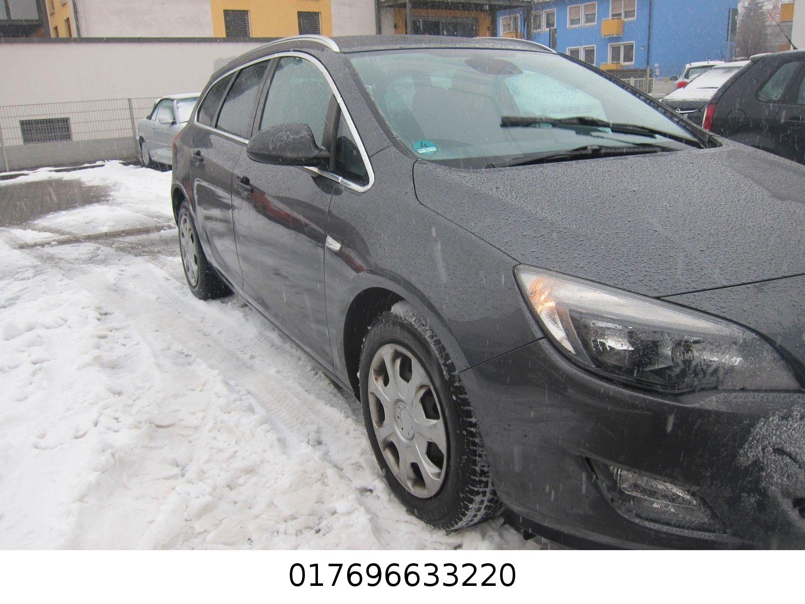 Opel Astra J Sports Tourer Sport  1 HAND