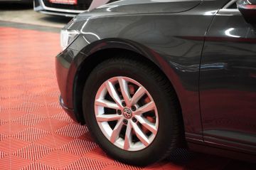 Volkswagen Passat Variant - 12