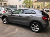 Mercedes-Benz  GLA 200 -Urban