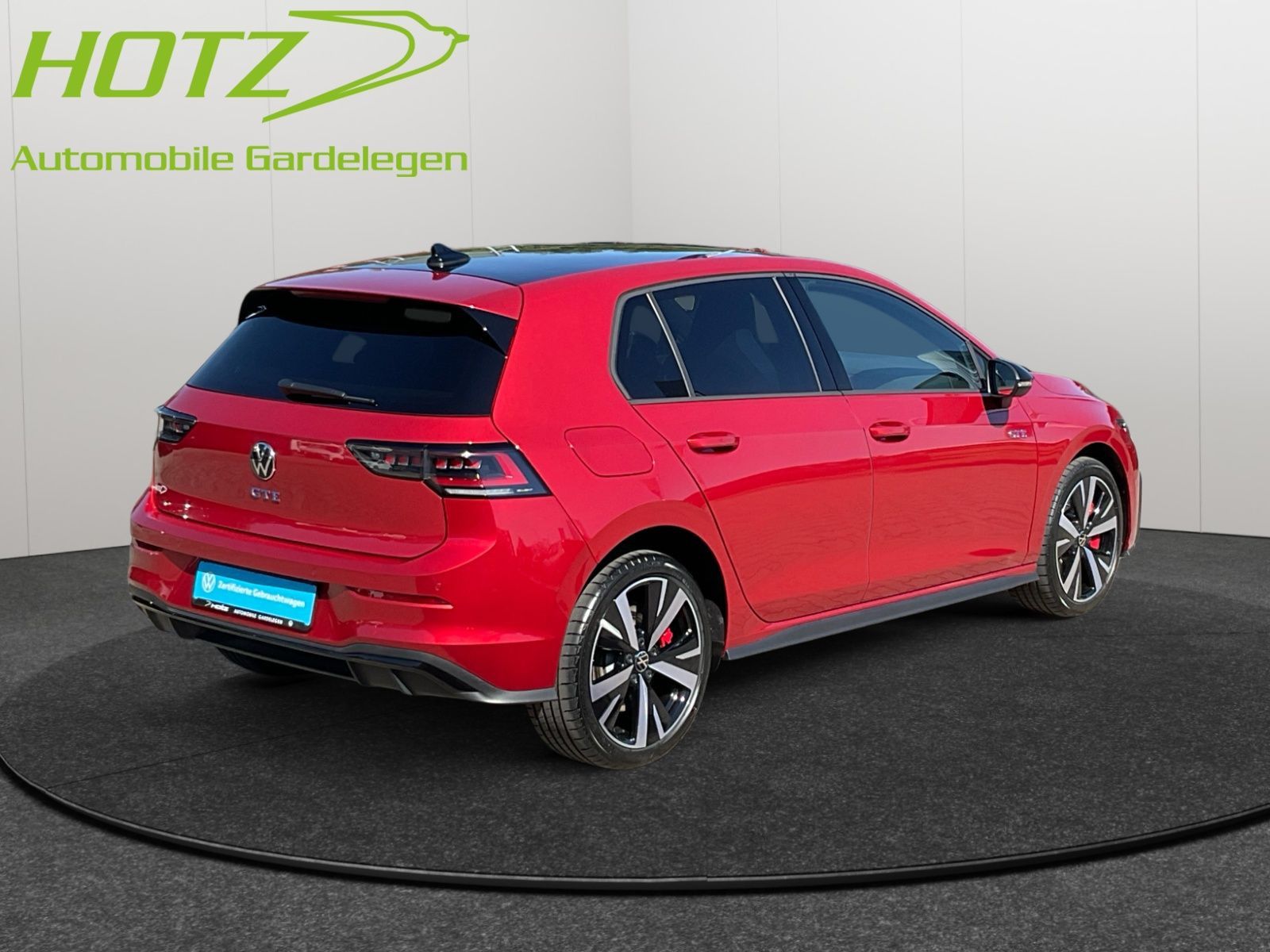 Volkswagen Golf VIII 1.5 TSI DSG GTE Black Style LED NAVI foto 5