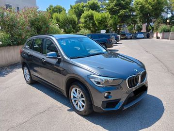 BMW X1 - 1