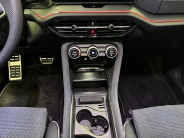 Skoda Kodiaq 1.5 TSI Sportline AHK*Pano*Matrix*7-Sitze