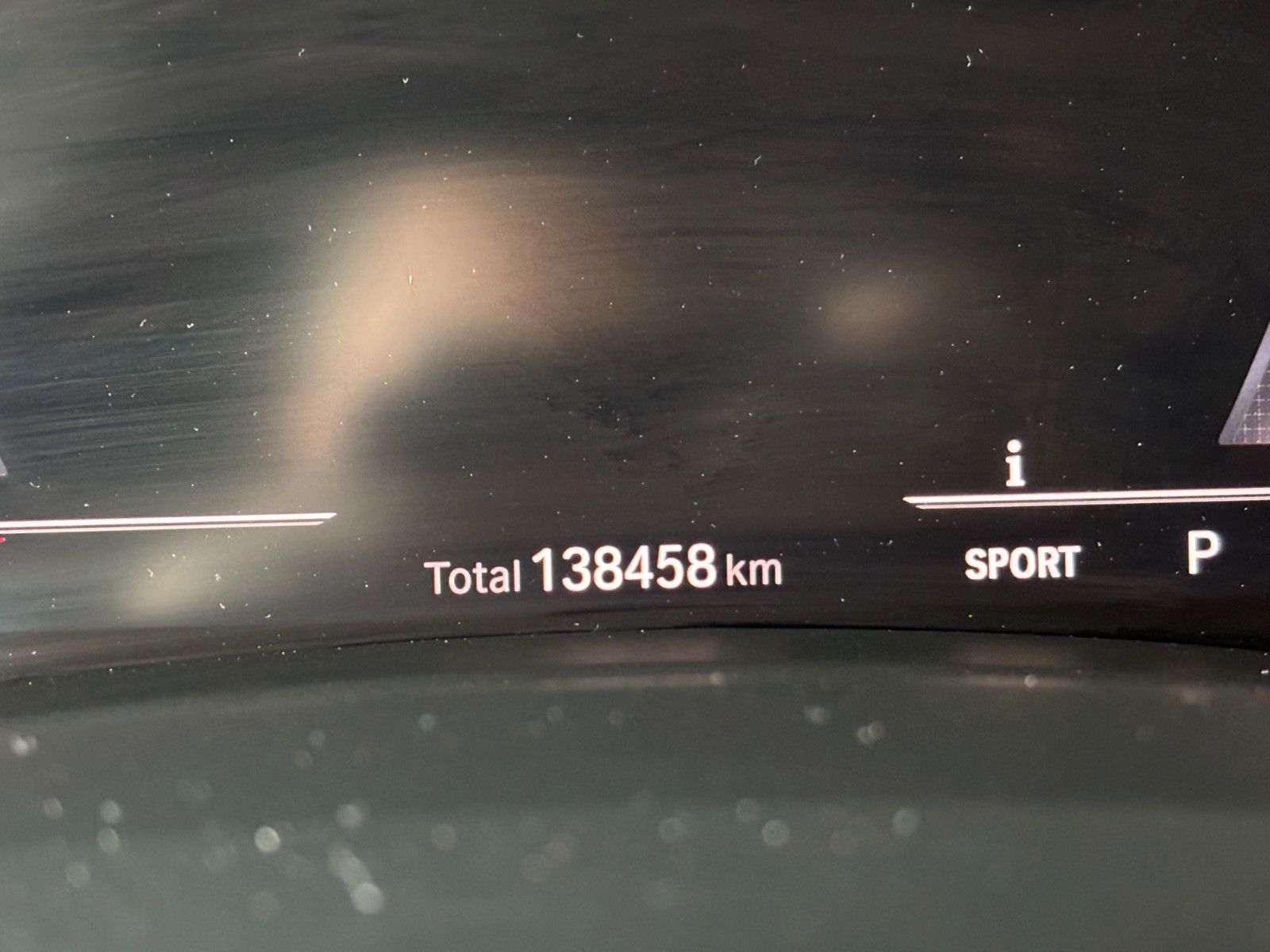 Fahrzeugabbildung BMW X5 xDrive 45e *M-Packet*HUD*360°Kam*Keyless