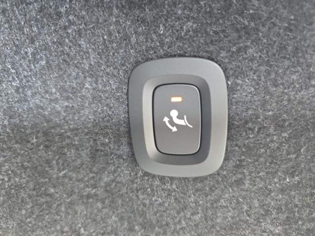 Volvo XC40 B3 Mild-Hybrid Ultra Black Edition 360° Kam