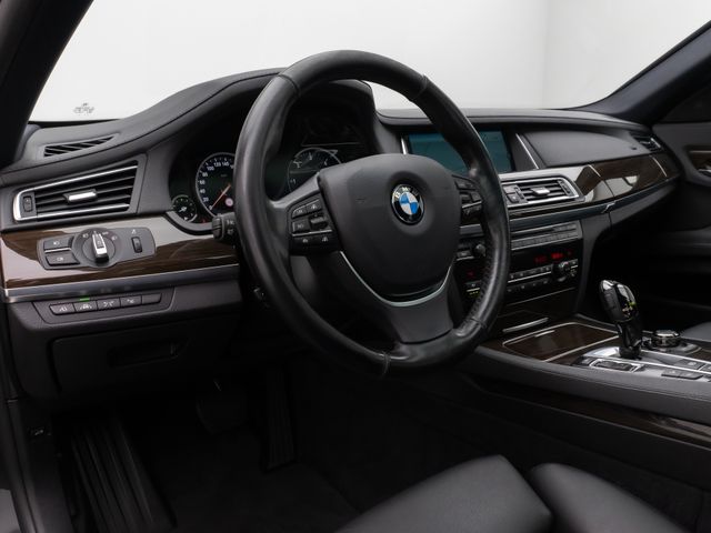 Foto Nummer 19: BMW 740d