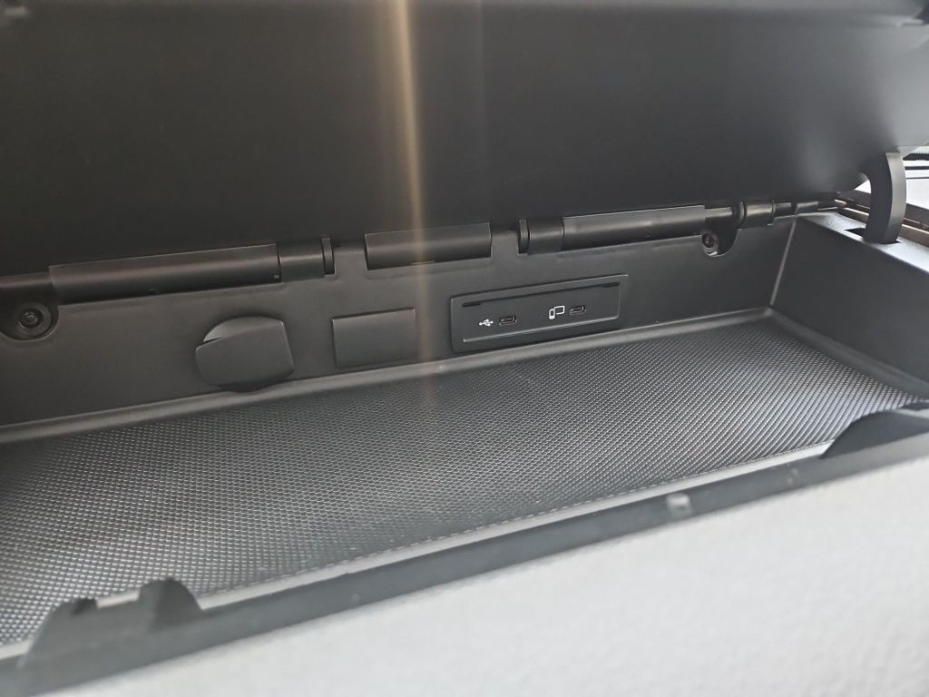 Fahrzeugabbildung Mercedes-Benz Sprinter 317 Koffer LBW 4.325 Navi RFK SHZ Klima