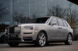 Rolls-Royce Cullinan Bespoke Audio Starlight Twin Coachline - gebrauchte Rolls-Royce Cullinan aus dem Jahr 2024